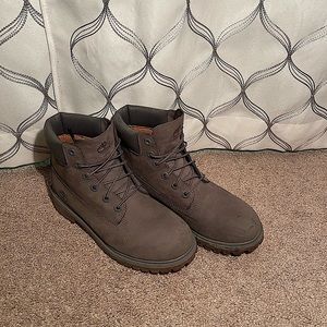 Timberland Boots - Boys size 7 (fits & worn as Women's size 9)